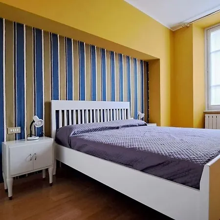 Como25